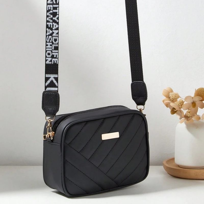 Leather Handbag for Girls & Women | Stylish Shoulder Bag for Daily Use & Gift | Black